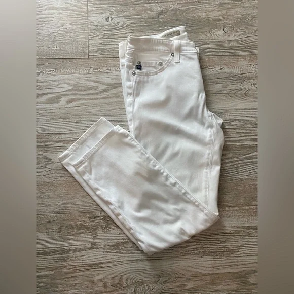 AG Adriano Goldschmied white The Stilt Crop cigarette crop jean 27